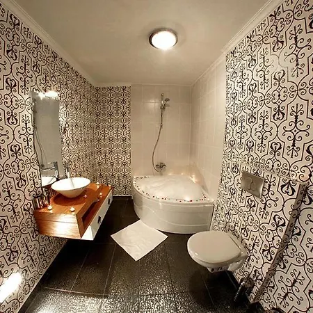 Chimera Pera Suites